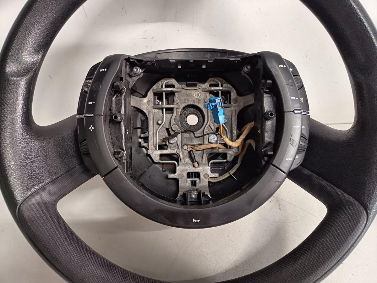 Citroen C4 original Lenkrad mit Multifunktionsschalter Taster ohne Airbag Bj2008