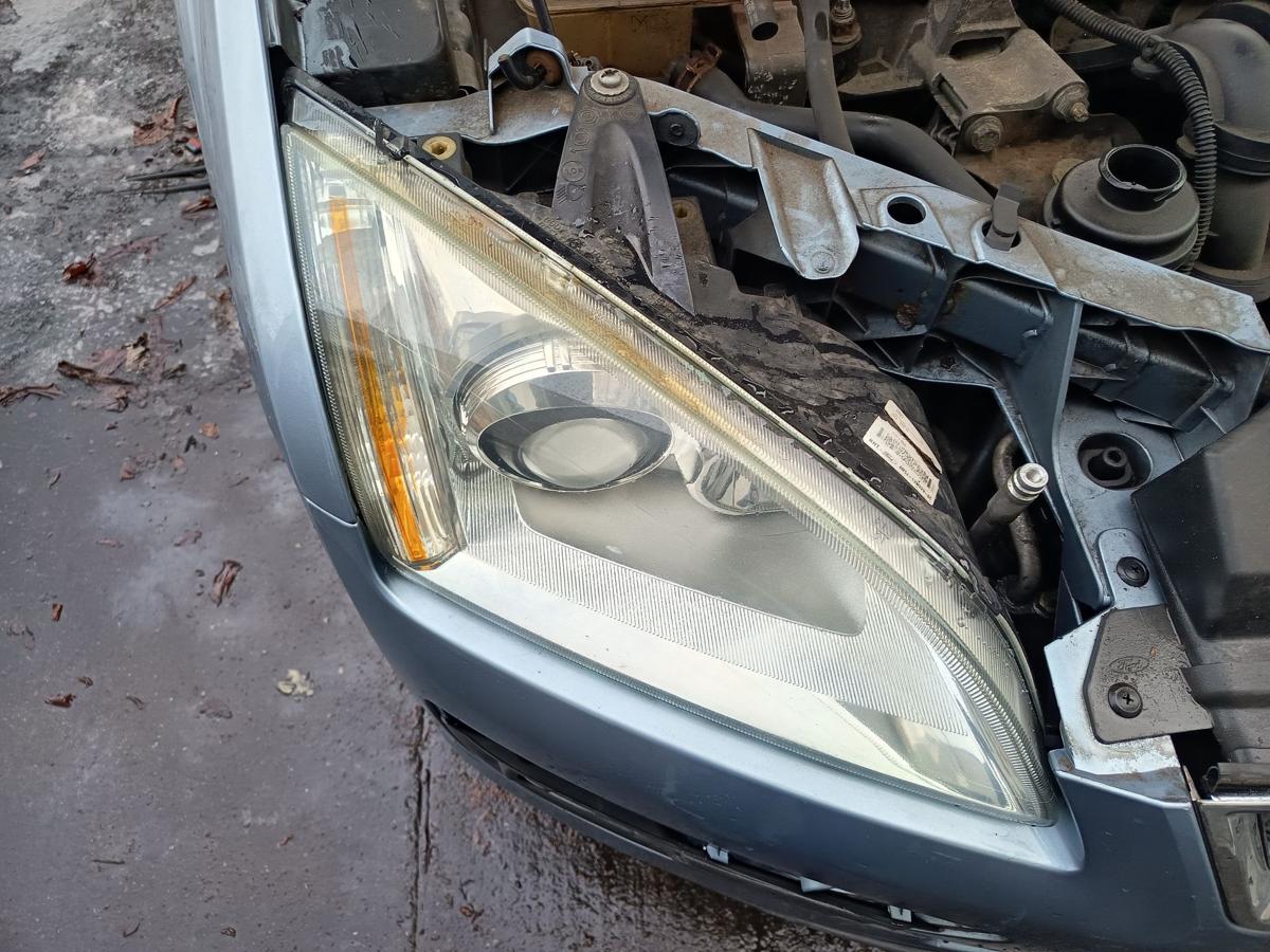 Ford Focus II original Scheinwerfer rechts Halogen/Haupt/Front/Licht Bj 2005