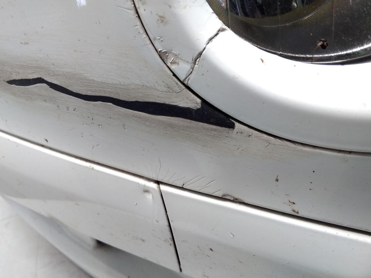 Ford S-Max 1 WA6 orig.Stoßfänger Stoßstange vorn frostweiß beschädigt BJ2008