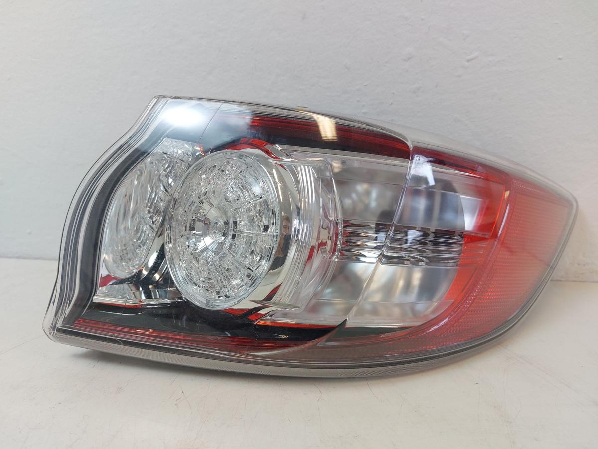 Mazda 3 BL R&uuml;ckleuchte rechts au&szlig;en Ecke Facelift 5-t&uuml;rer Fliessheck ab 2011