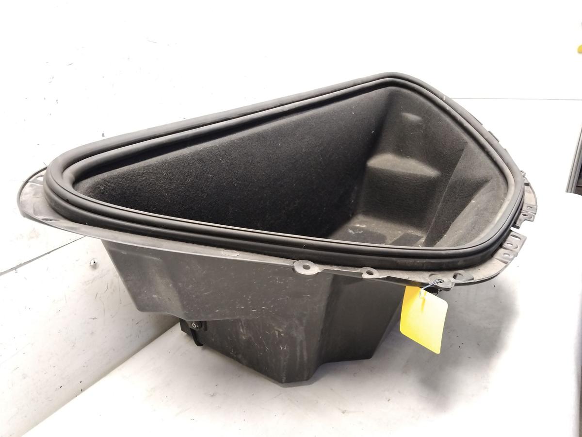 Tesla Model S original Plastikwanne Kofferraum vorn mit Innenraumfilter Bj.2019