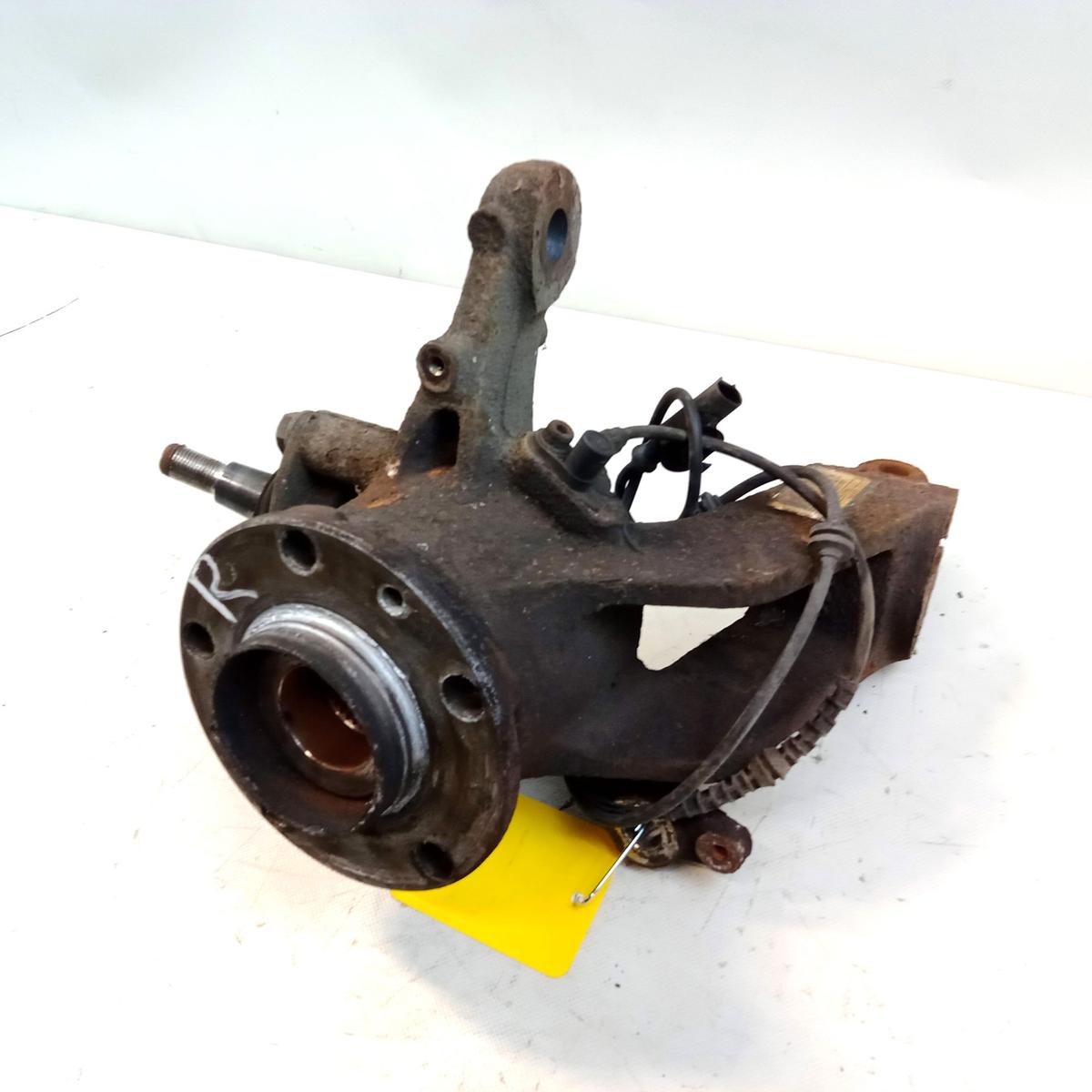 Peugeot Boxer 250 Facelift Achsschenkel Radlagergeh&auml;use vorn rechts Bj.2017