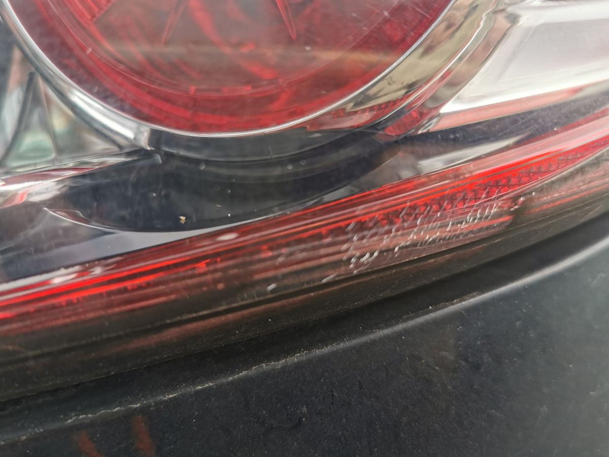 Mazda 3 BL Rückleuchte Schlussleuchte Rücklicht hinten aussen rechts 5 Türer