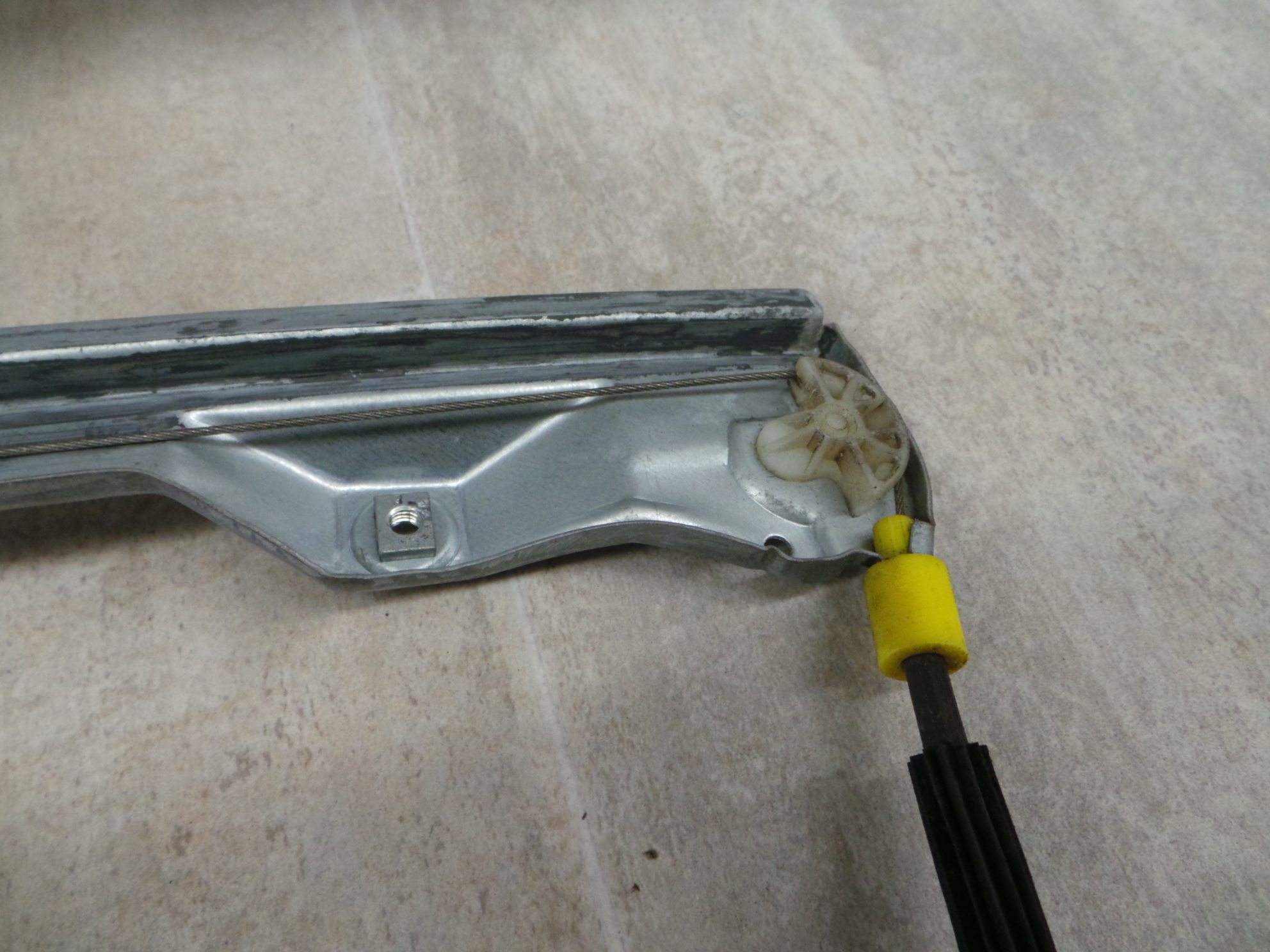 Renault Clio2 Bj.01-04 Fensterheber vorn links elektrisch 0130822020 3-türer