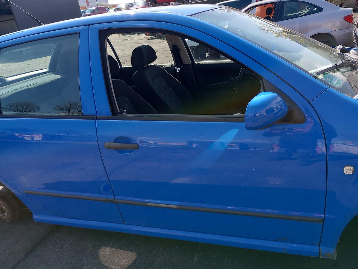 Skoda Fabia 6Y orig Tür vorn rechts Beifahrer LF5M Laser Blau Bj 2004