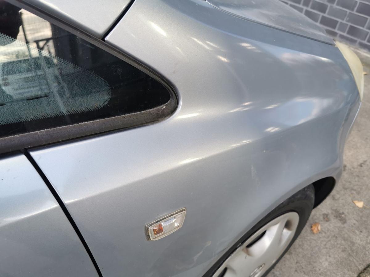 Opel Corsa D Kotflügel Fender Seitenwand vorn rechts Z163 Lichtsilber metallic