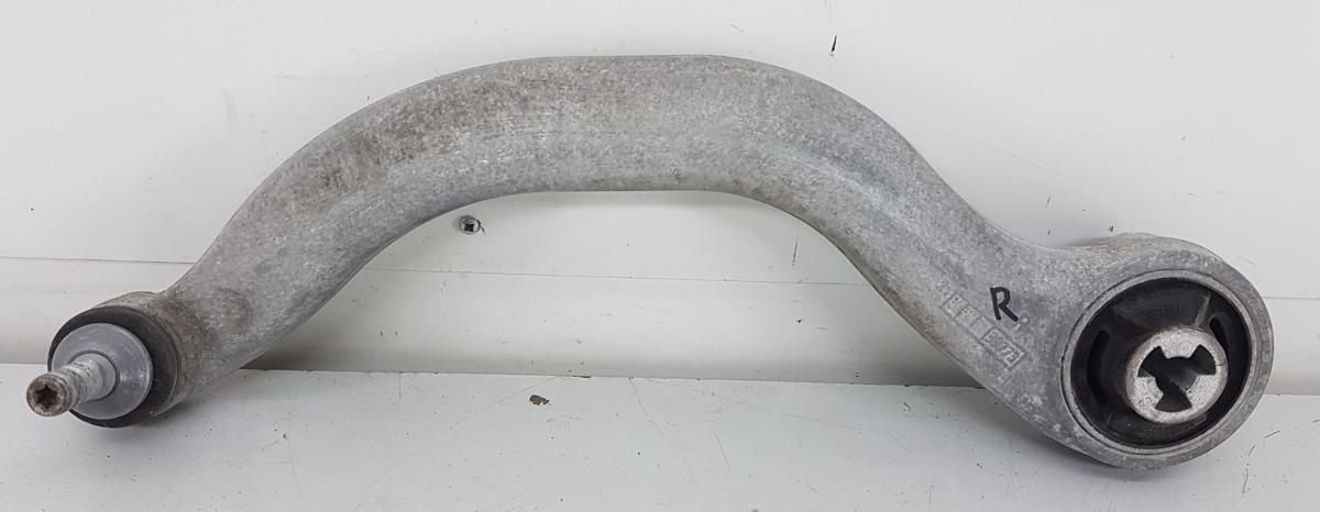 Tesla Model Y Querlenkersatz vorn rechts Satz Querlenker Bj2022 1288326-00-A