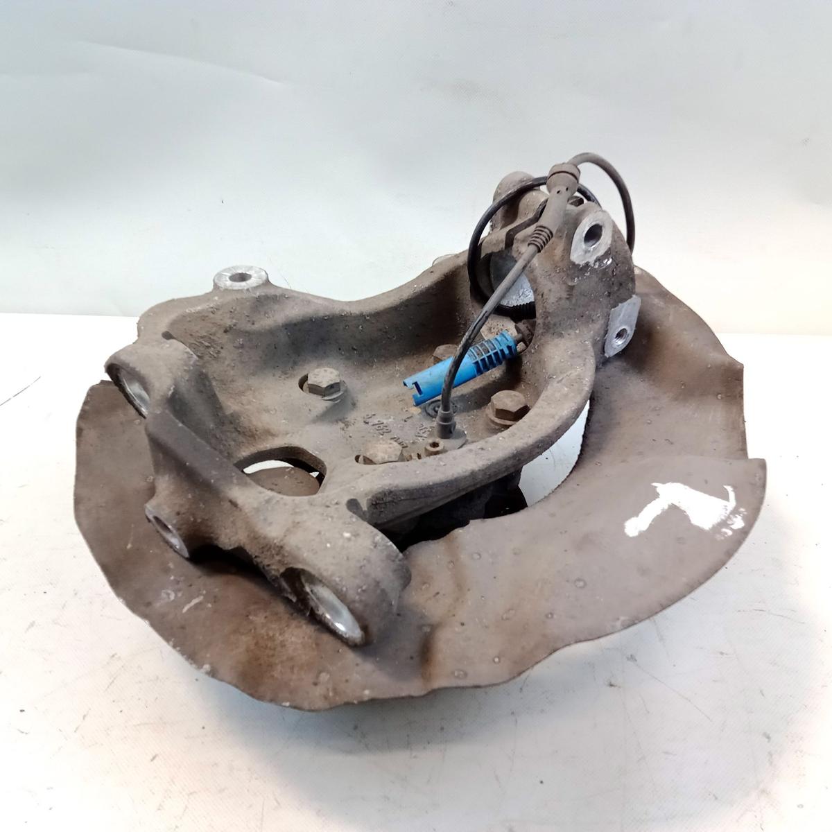 BMW 630i E63 E64 Achsschenkel Radlagergeh&auml;use Vorderachse links Bj.2006