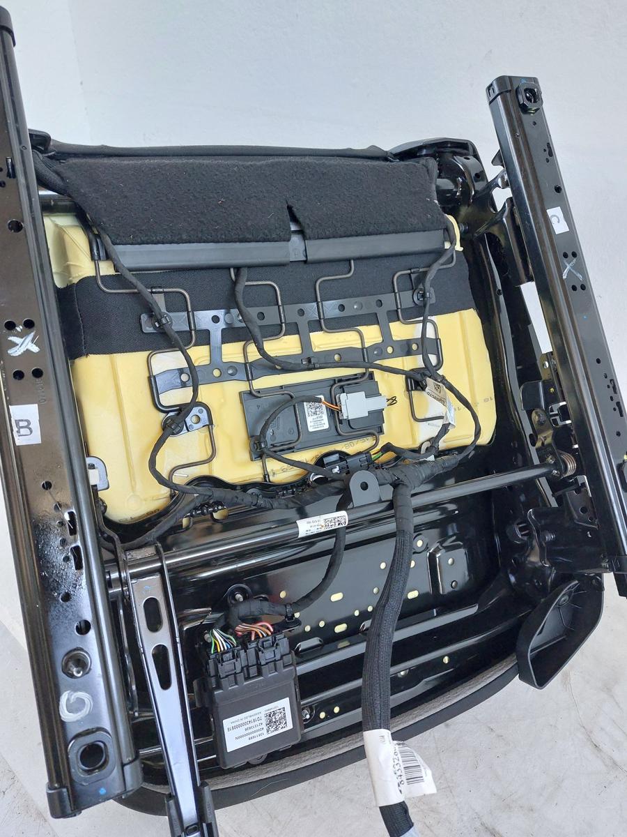 Opel Astra K B16 Kombi Sitz vorn rechts Beifahrersitz mit Heizung Autositz Stoff