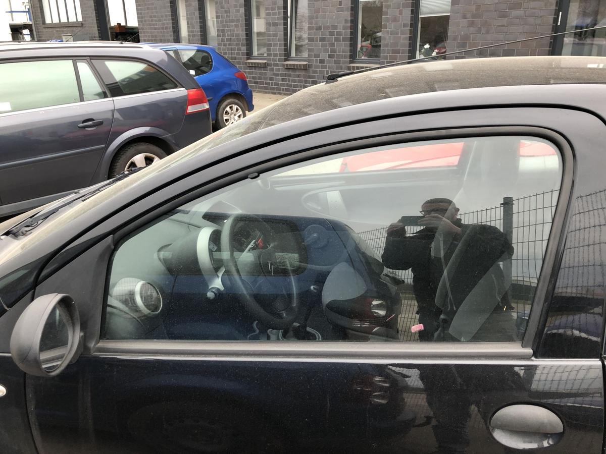 Citroen C1 Typ P T&uuml;rscheibe vorn links Seitenscheibe nur 3 t&uuml;rer Colorglas