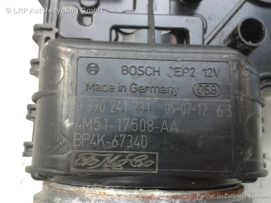 Ford Focus DA3 BJ2005 Wischermotor vorn 4M5117508AA Bosch 0390241731