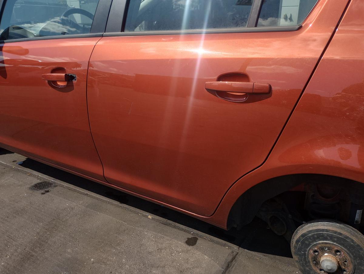 Opel Corsa D orig Tür hinten links 5Trg Fahrerseite Z50K Curry Red Bj 2012