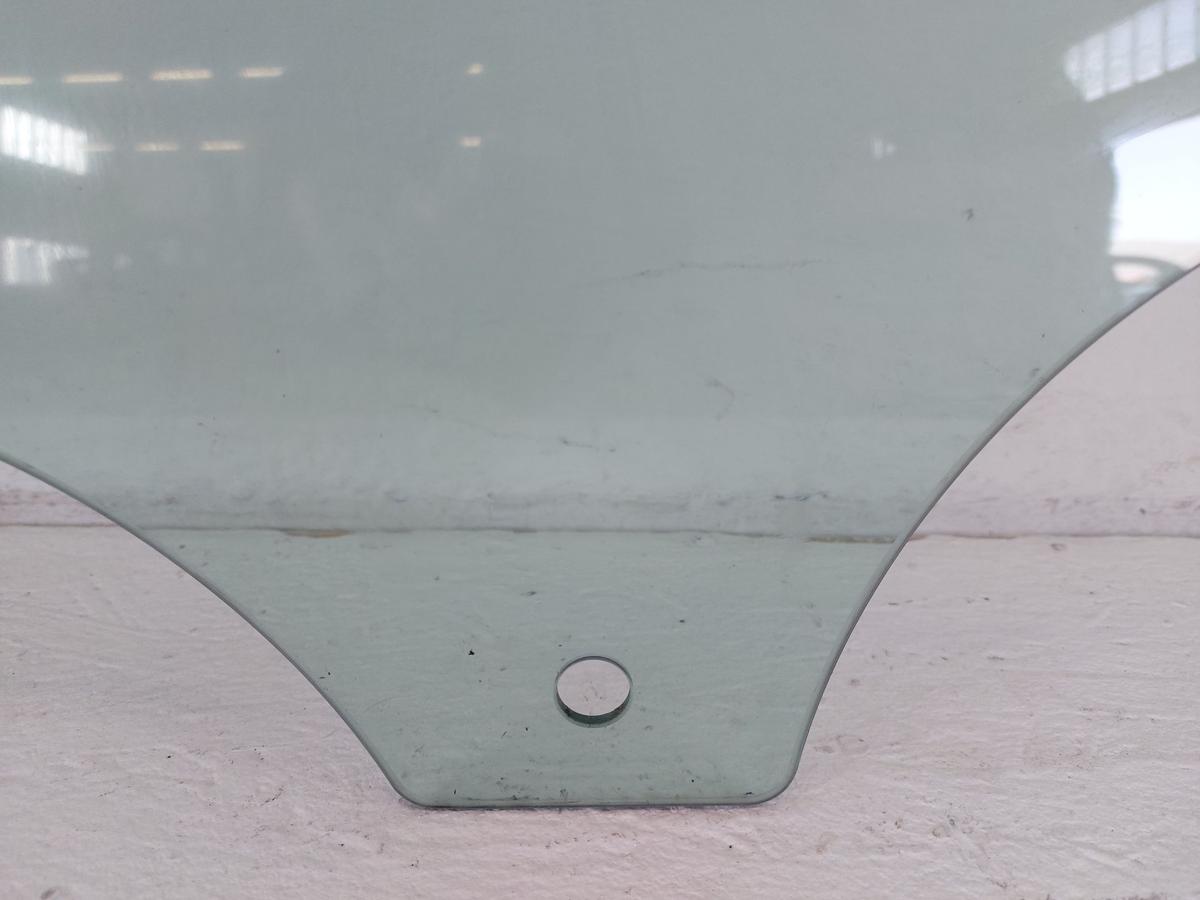 Ford Focus DYB CEW Turnier T&uuml;rscheibe hinten links Seitenscheibe Kombi Colorglas