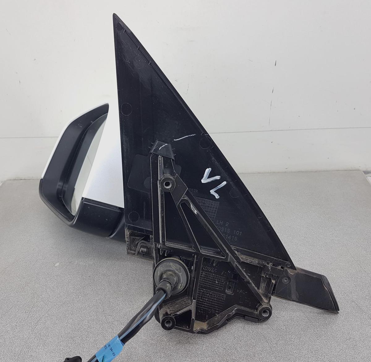 Tesla Model Y Au&szlig;enspiegel in PPSW Pearl White Bj22 elek 11 Pins Modell bis Bj25