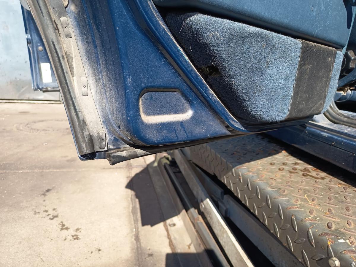 Volvo 850 Kombi original T&uuml;r hinten links Fond 417 Royalblau Bj 1995