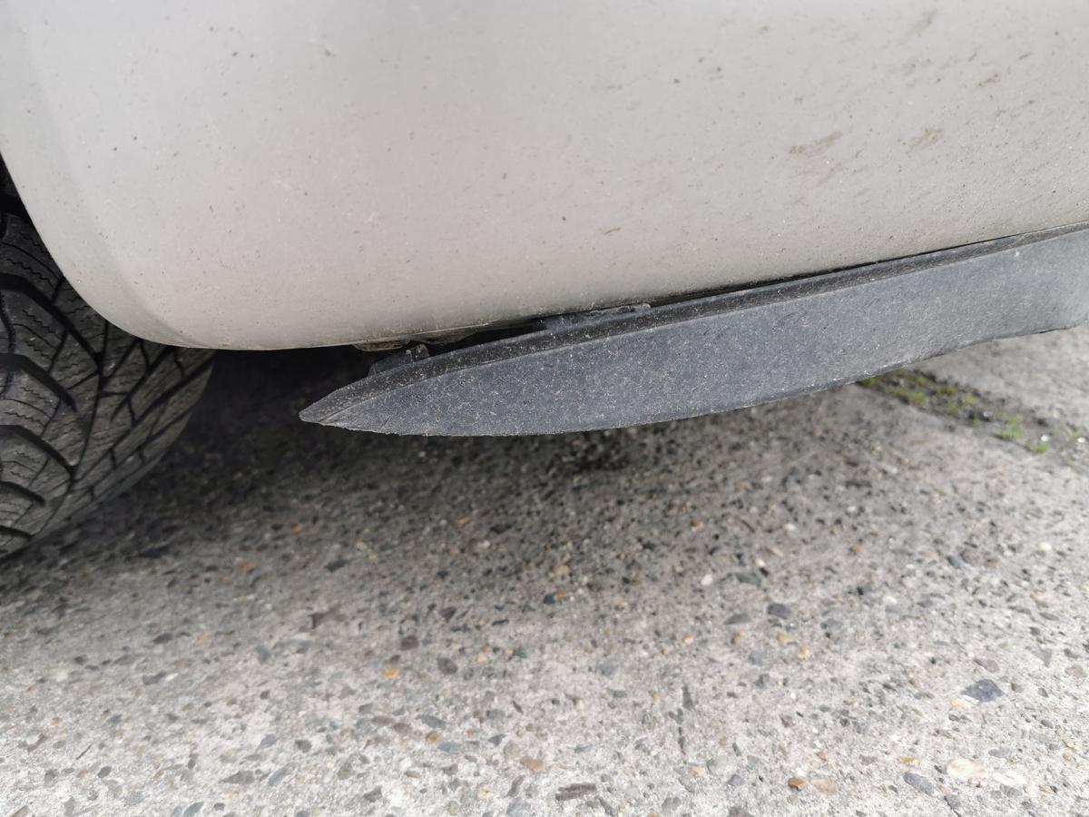 Mitsubishi Colt Z30 Stossfänger Stossstange Bumper vorn NSW A50 Pure Silver Met