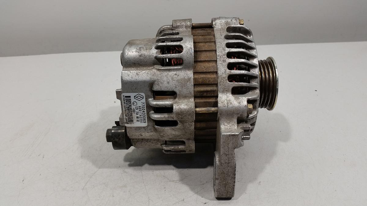 Renault Clio II orig Lichtmaschine Generator 70A 1149ccm 43kw Bj 2000
