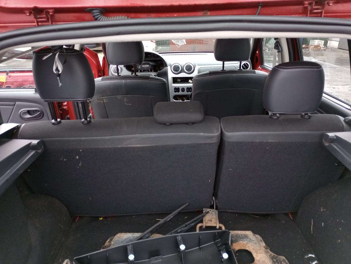 Dacia Sandero I Stepway orig Rücksitzbankd Teilleder geteilt schwarz grau Bj 12