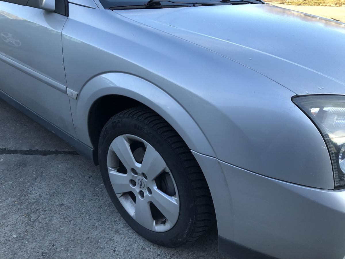 Opel Vectra C Caravan bis05 Kotfl&uuml;gel vorn rechts Beifahrerseite 2AU Starsilber