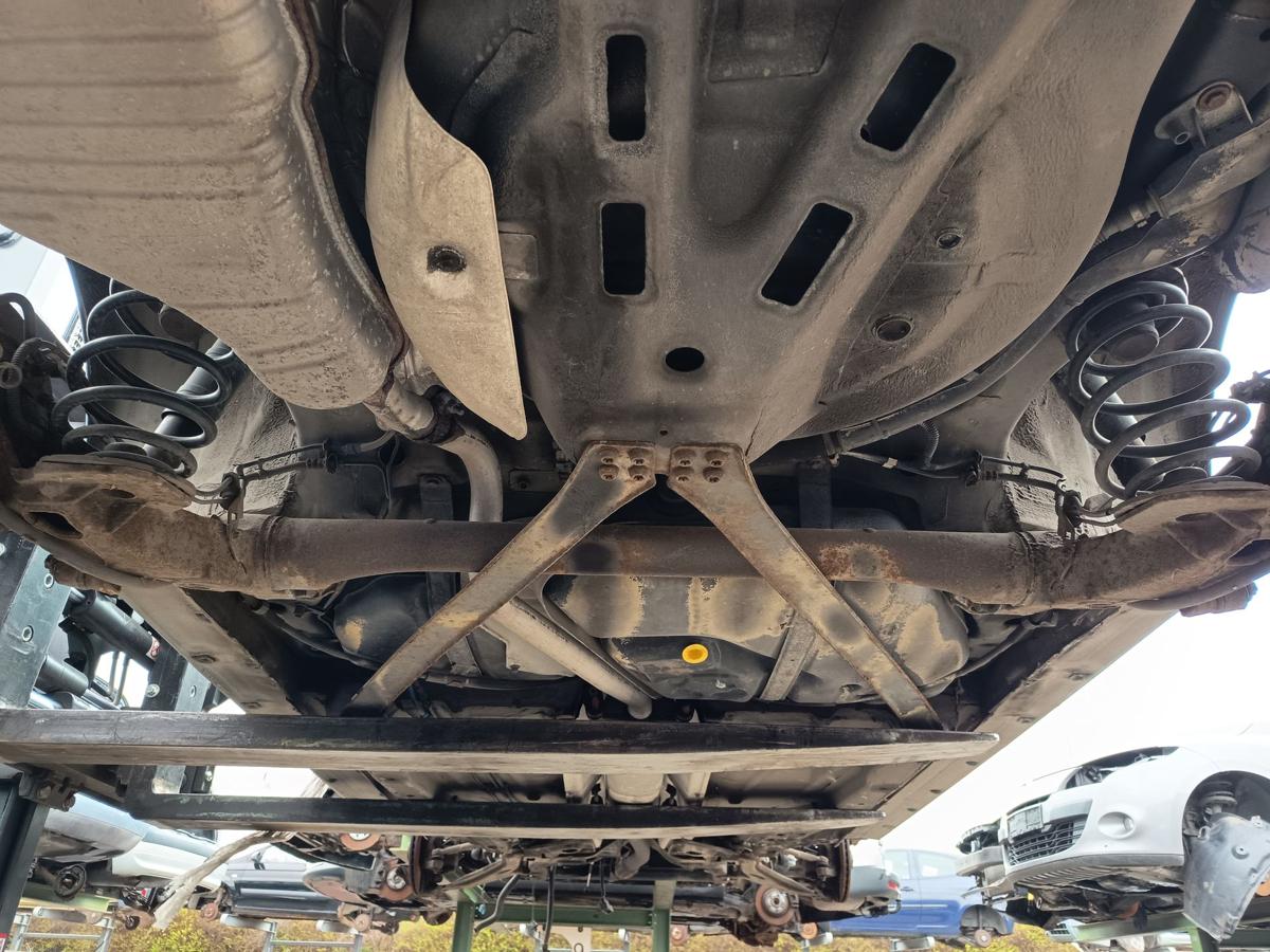 Opel Astra H Cabrio original Hinterachse Tr&auml;ger scheibengebremst Bj 2008