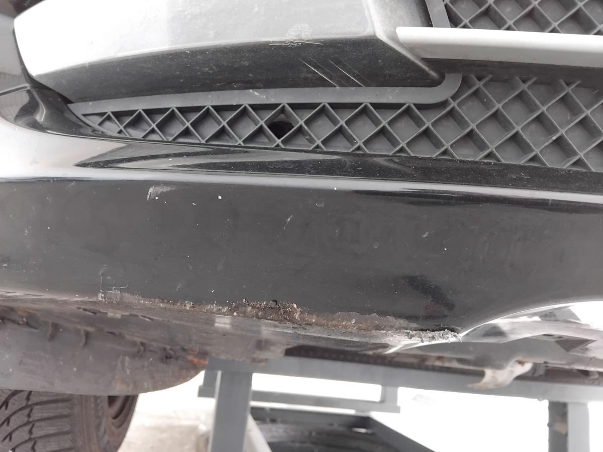 BMW 1er E81 E87 original Sto&szlig;stange Sto&szlig;f&auml;nger vorn 668 SCHWARZ II LCI BJ2008