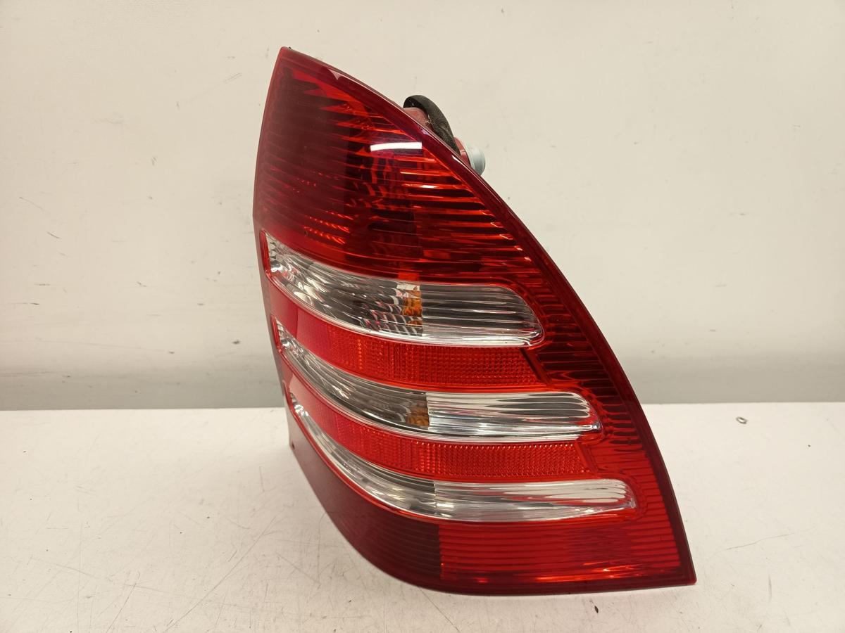 Mercedes S203 original R&uuml;ckleuchte rechts Heck/Schluss/Licht Bj 2005