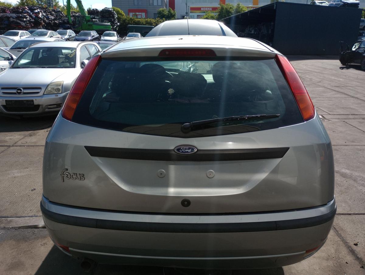 Ford Focus I orig Heckklappe mit Scheibe Cosmicsilber Bj 2004