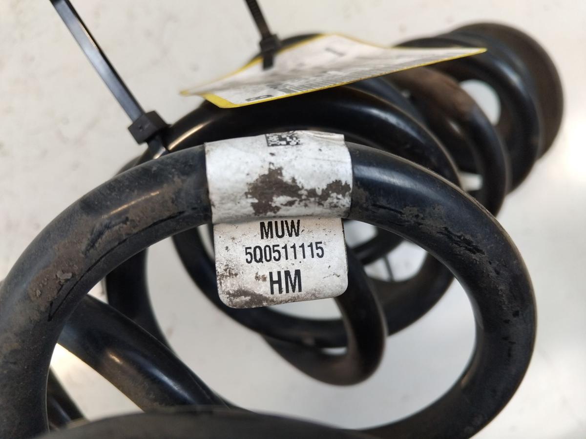 VW Golf 7 GTI original Satz Schraubenfedern Hinterachse 5Q0511115HM Bj.2016