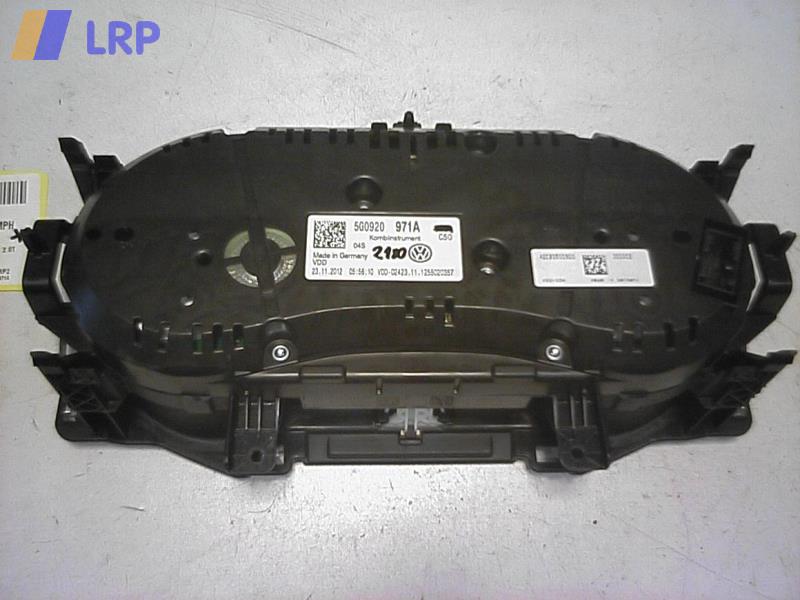 VW Golf 7 VII Variant BJ 2013 Kombiinstrument Tacho 5G0920971A