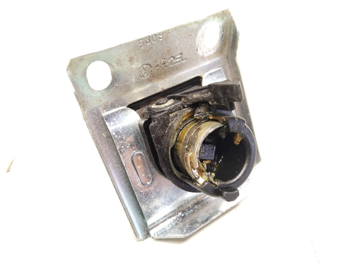 VW Fox 5Z original Schlie&szlig;zylinder Heckklappe mit Geh&auml;use und Schl&uuml;ssel BJ2007