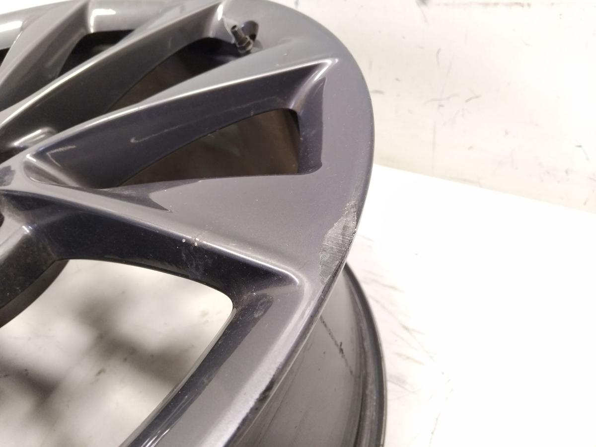 Tesla Model S original Alufelge 9.0Jx21 ET40 mit M&auml;ngeln Bj.2019 1066520-00-C