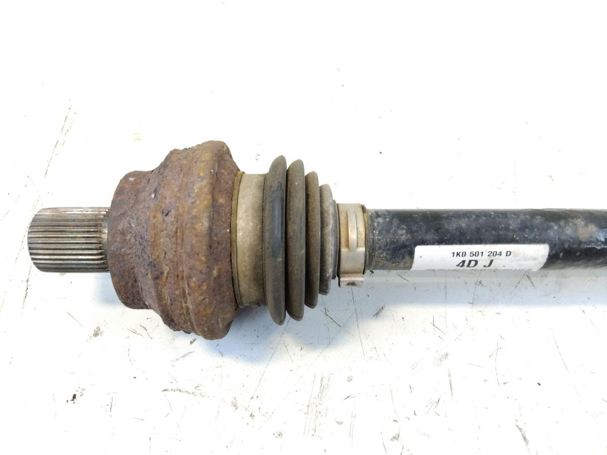 VW Tiguan 5N2 original Antriebswelle Gelenkwelle hinten rechts Bj.2011