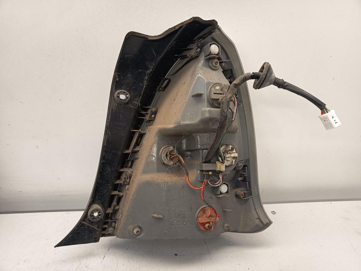 Hyundai Accent MC 3t&uuml;rer original R&uuml;ckleuchte links Heckschlusslicht Bj 2007