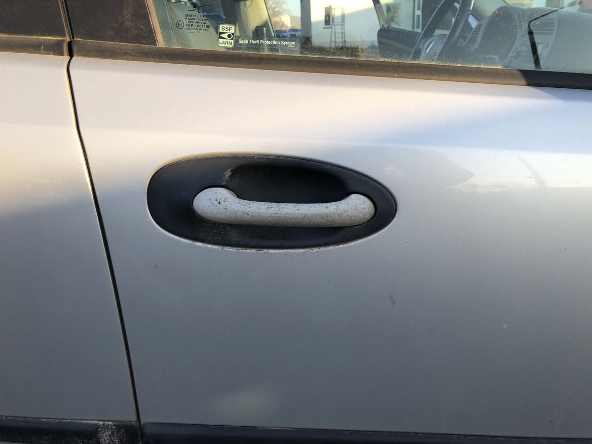 Saab 9-3 Typ YS3F T&uuml;r vorne rechts Beifahrert&uuml;r Autot&uuml;r silber