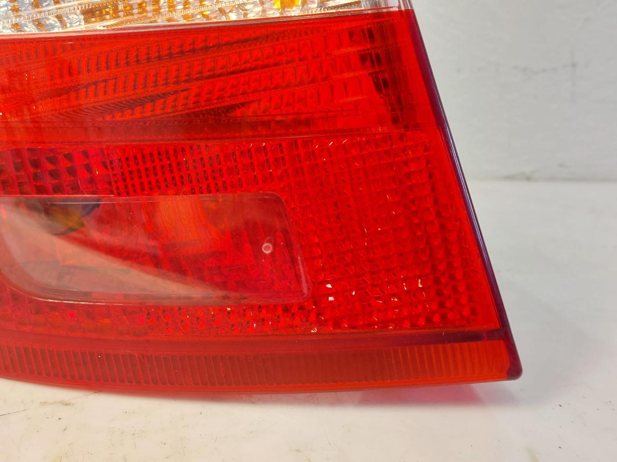 Skoda Fabia 2 5J Rückleuchte Rücklicht links Kombi Heckleuchte