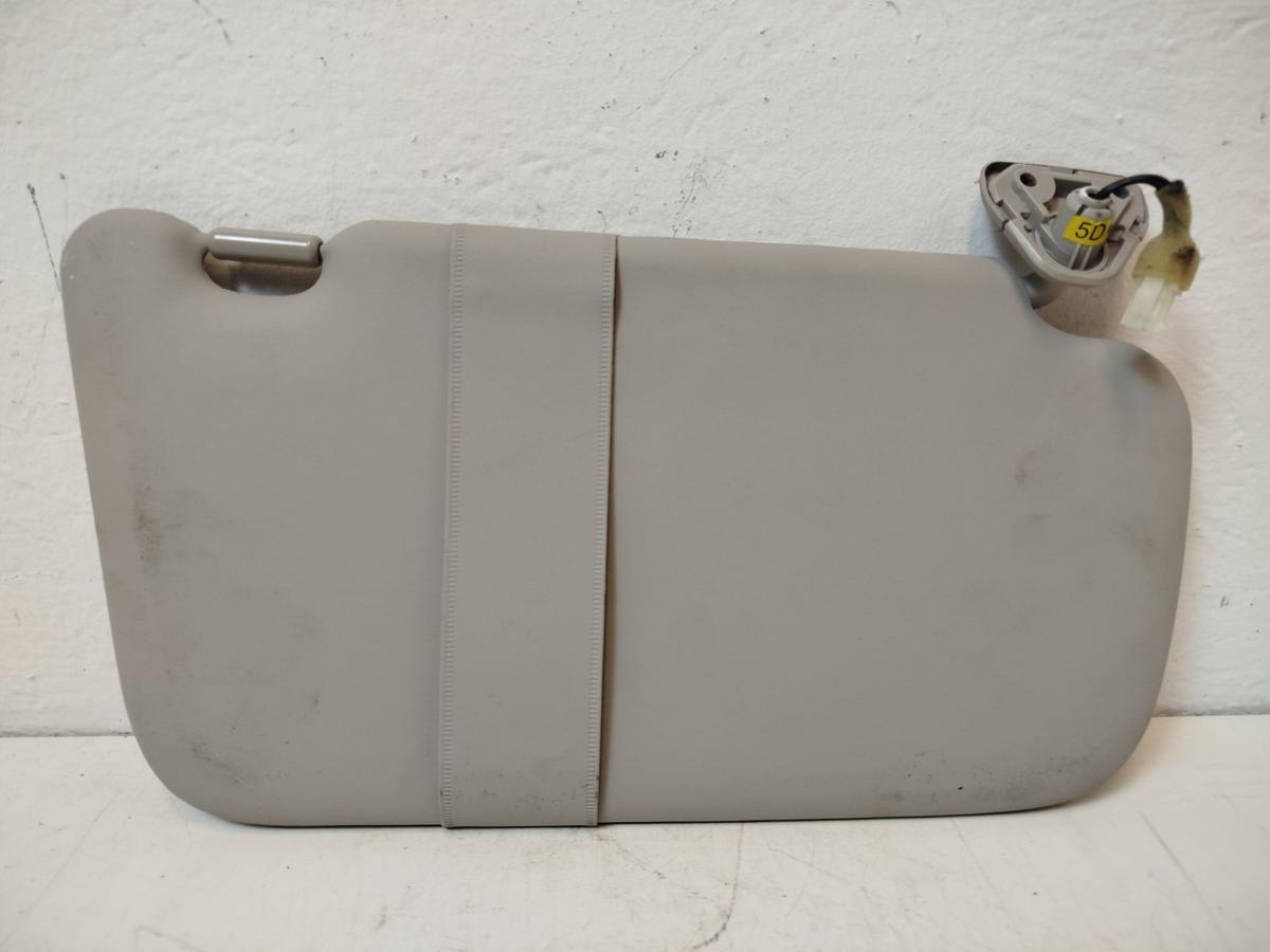 Nissan Leaf ZE1 40kWh Sonnenblende vorn links Fahrerseite mit Spiegel