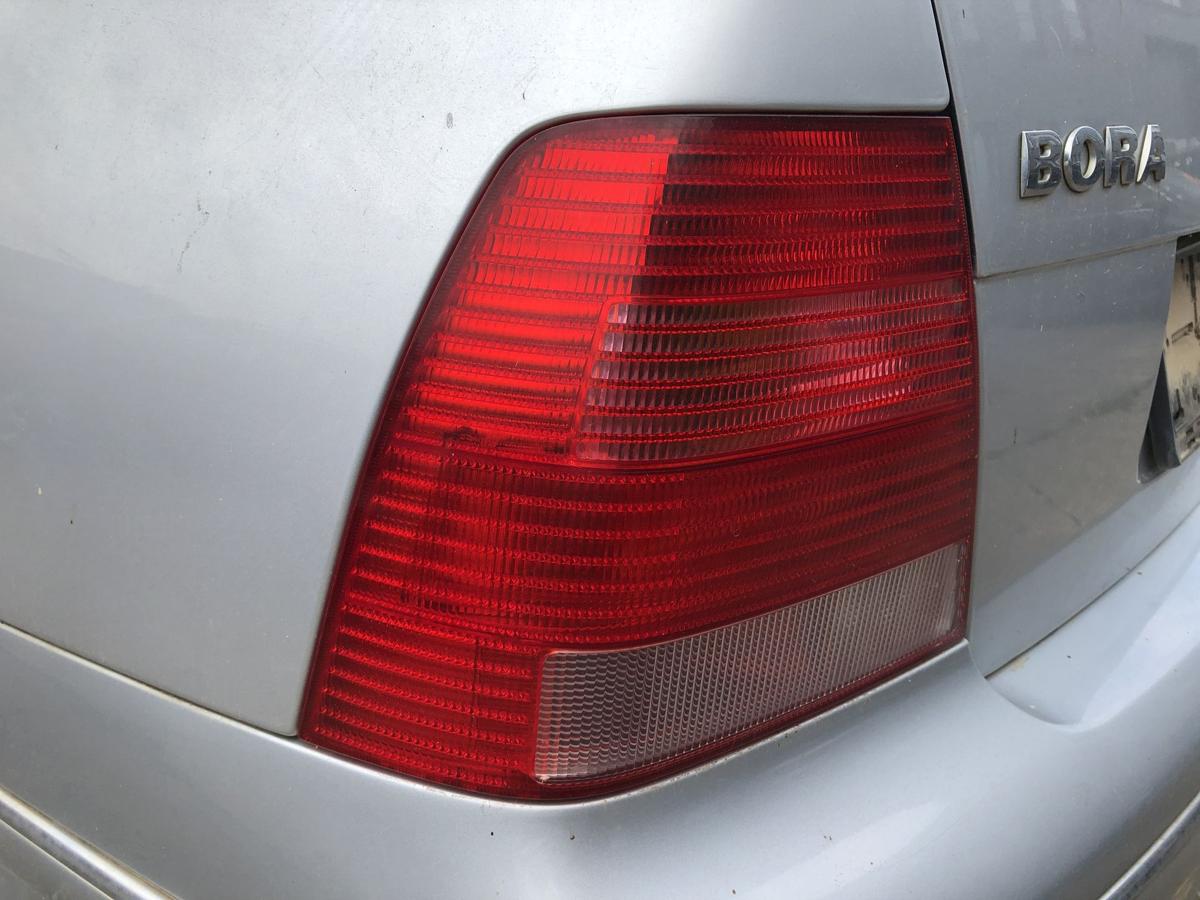 VW Bora 1J R&uuml;ckleuchte links R&uuml;cklicht Heckleuchte Limo Schlusslicht