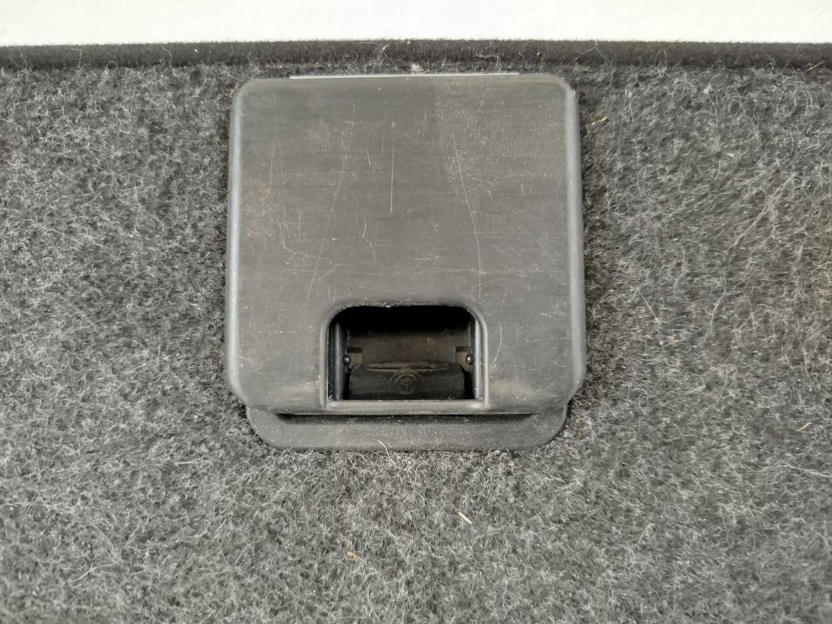 Mercedes CLK 430 W208 C208 Bodenbelag Kofferraumboden Teppich Coupe OEM