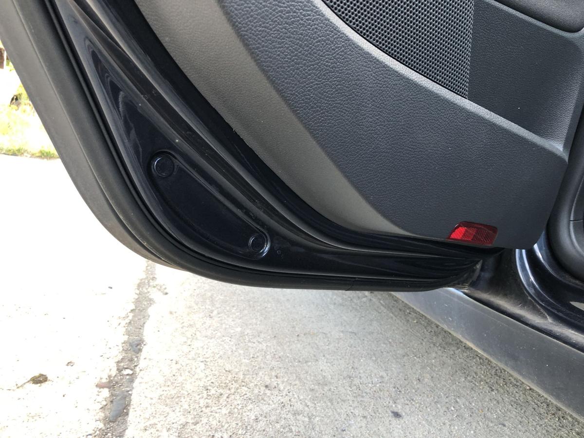 VW Golf 5 V 1K T&uuml;r hinten links Fondt&uuml;r LC5F Blue Graphit Metallic
