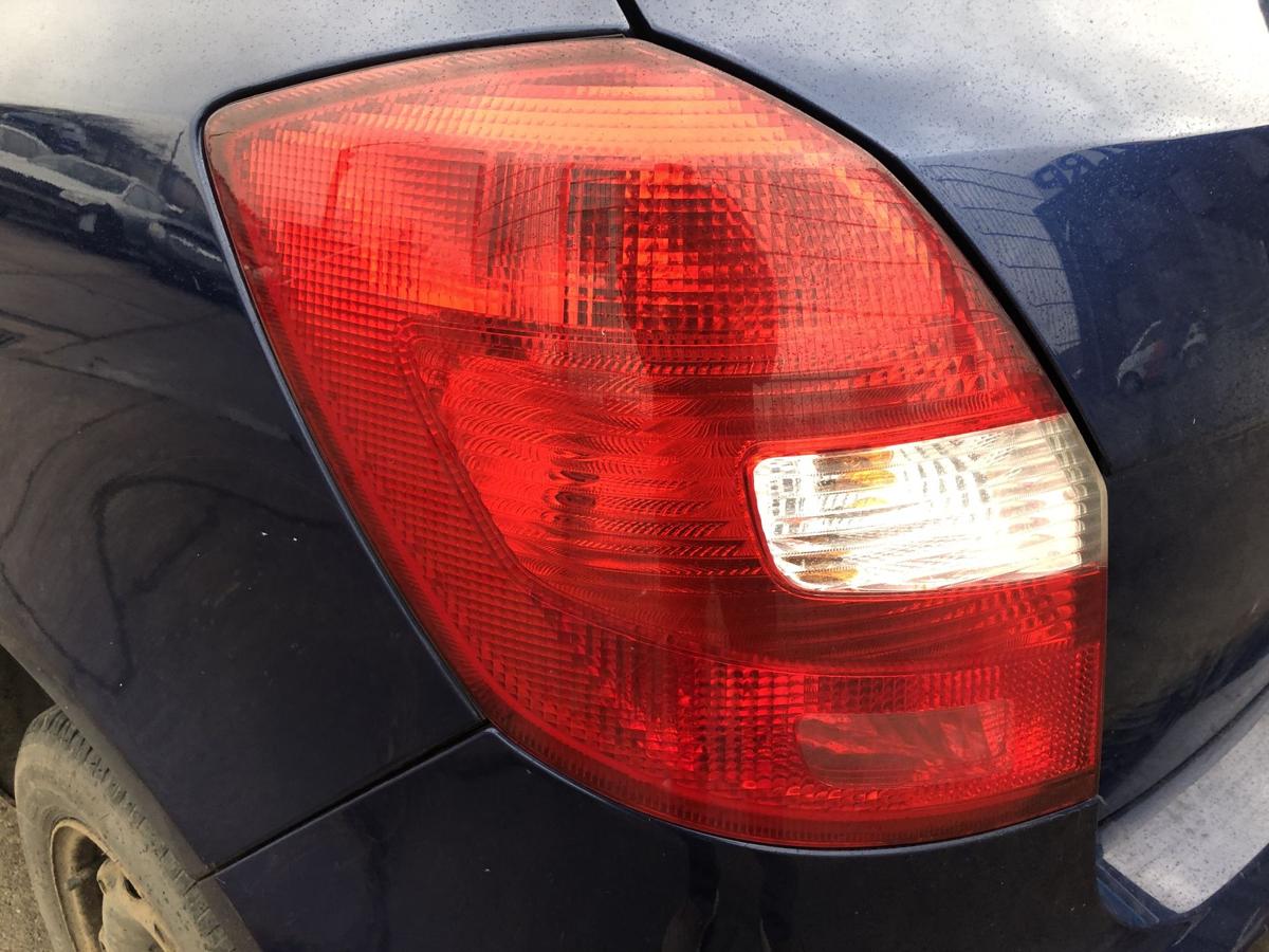 Skoda Fabia 2 Typ 5J R&uuml;ckleuchte links R&uuml;cklicht Heckleuchte 5-t&uuml;rer 2006-2014