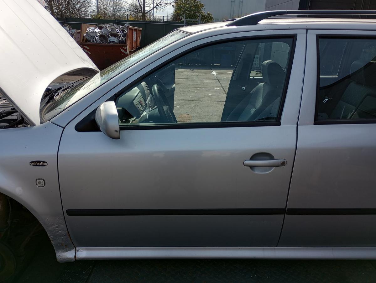 Skoda Octavia I Combi orig Tür vorn links Fahrer F7T Diamantsilber Bj 2002