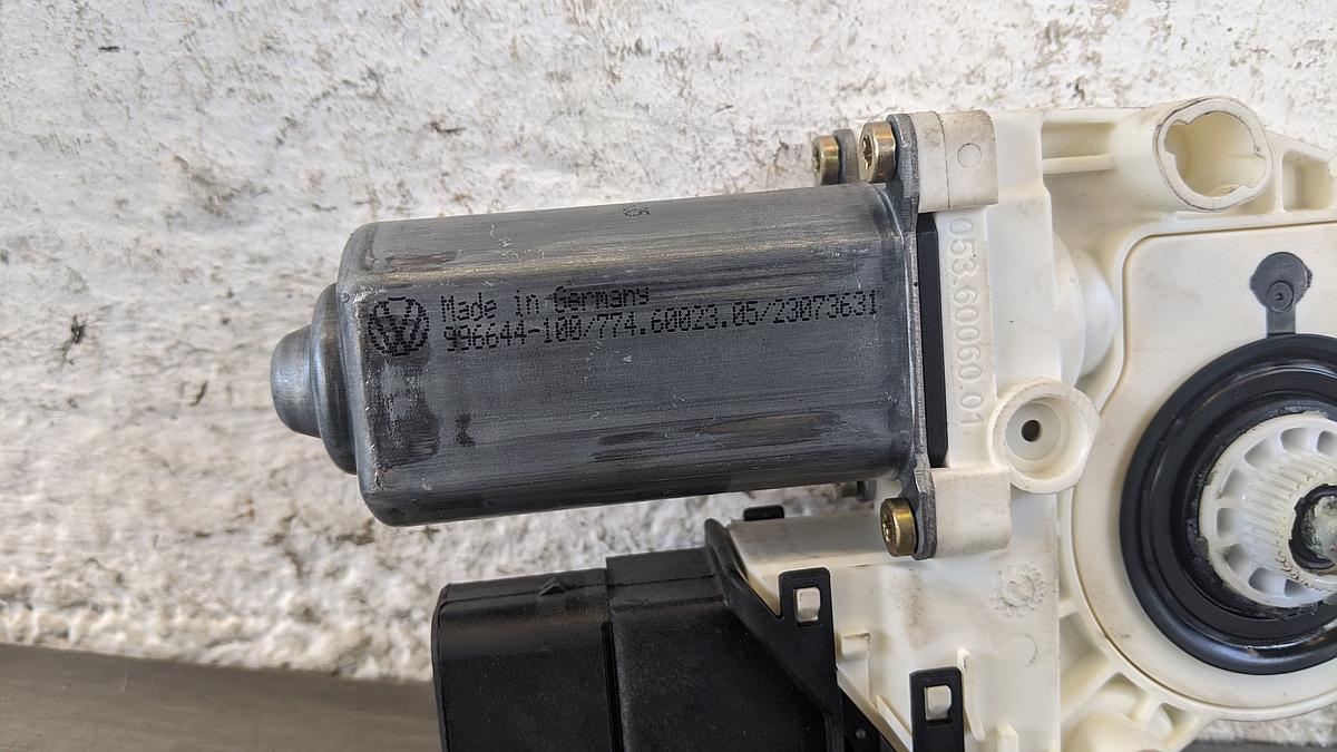 VW Touran 1T Fensterhebermotor Motor Fensterheber hinten rechts 1K0959704B