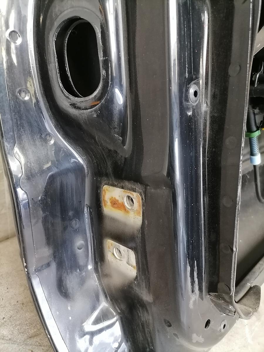 Audi A8 D2 Tür hinten rechts schwarz BJ1996