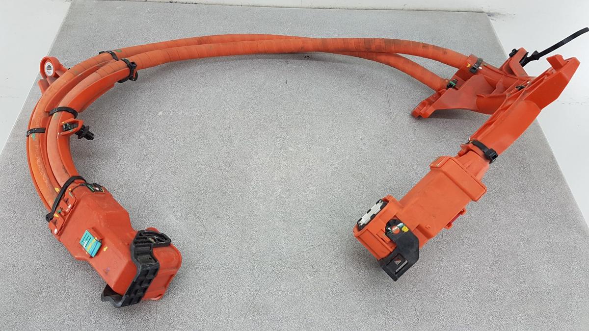 Tesla Model X Hochvoltleitung Frontmotor Bj2022 1588323-10-A Hochvoltkabel