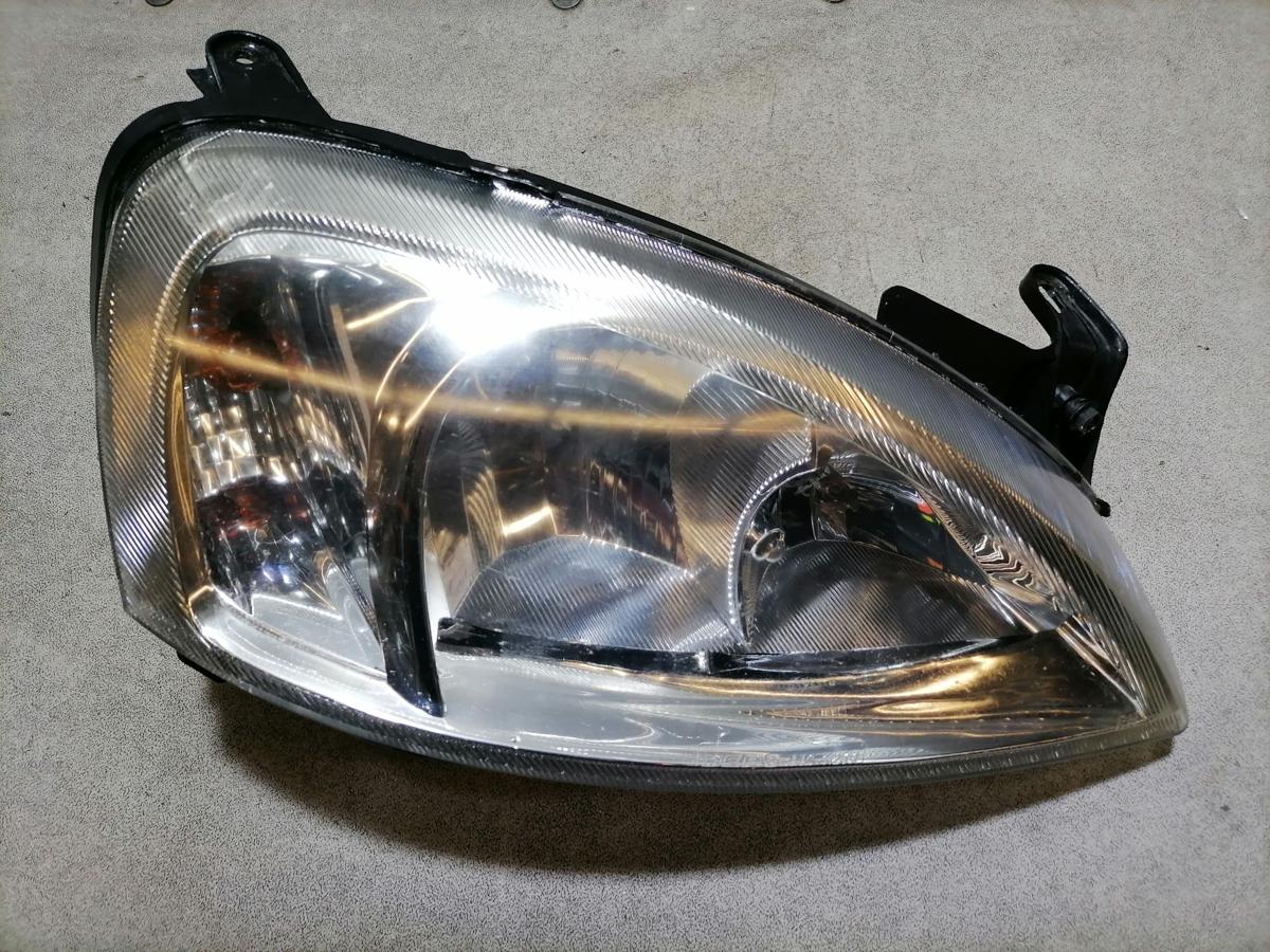 Opel Corsa C Scheinwerfer vorn rechts Halogen mit LWR Zubehör Depo Bj.2002