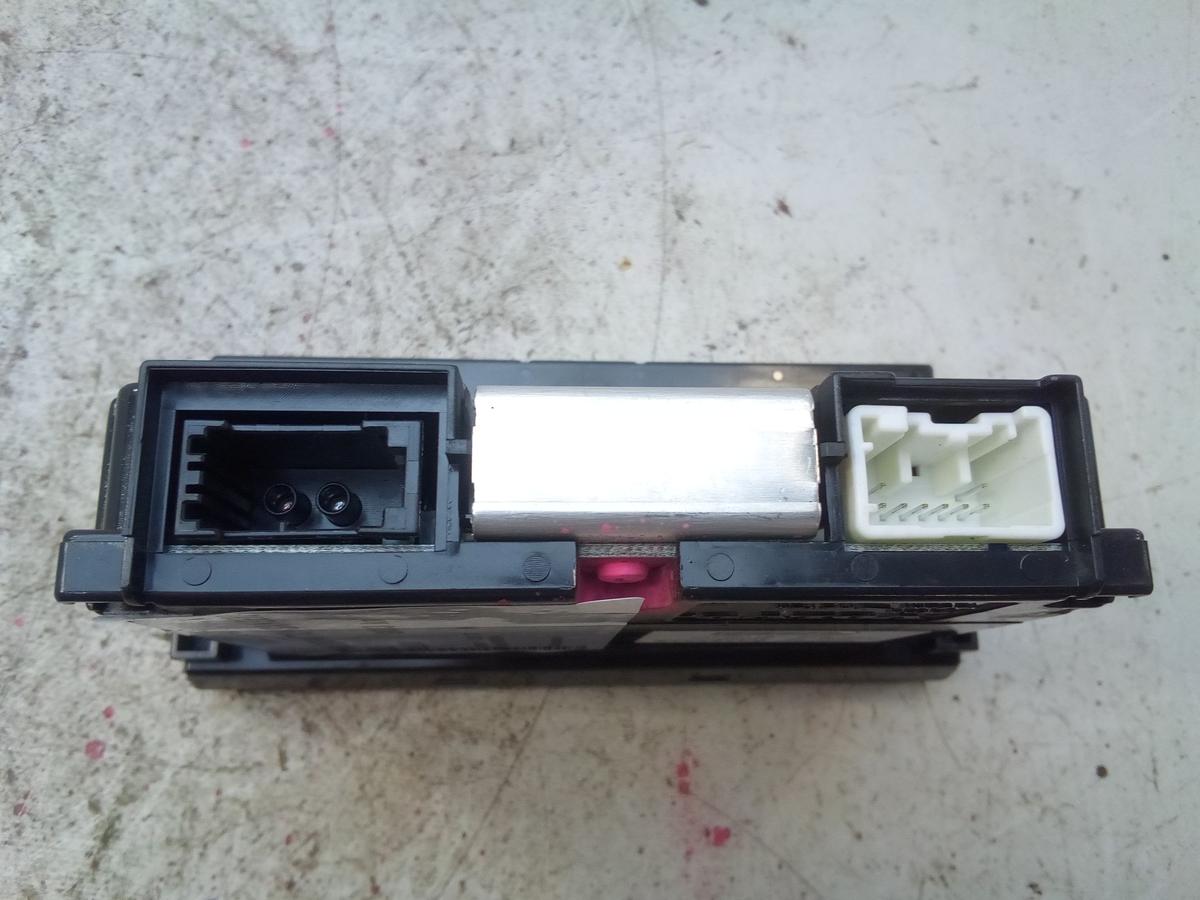 Volvo C30 M original Multifunktionsanzeige Bordcomputer 30797719 BJ2008
