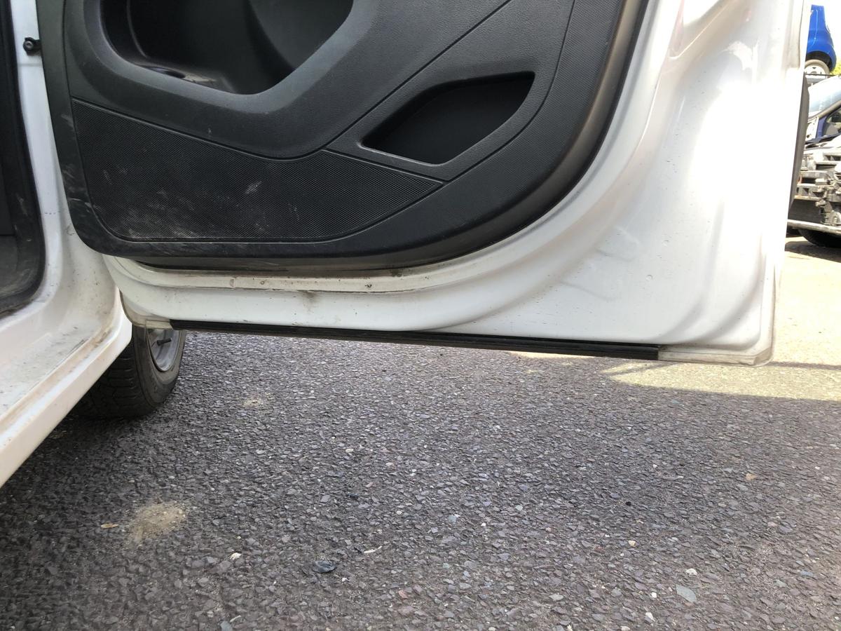 Citroen Berlingo B9 Kasten T&uuml;r vorn rechts Beifahrert&uuml;r im Rohbau EWP weiss