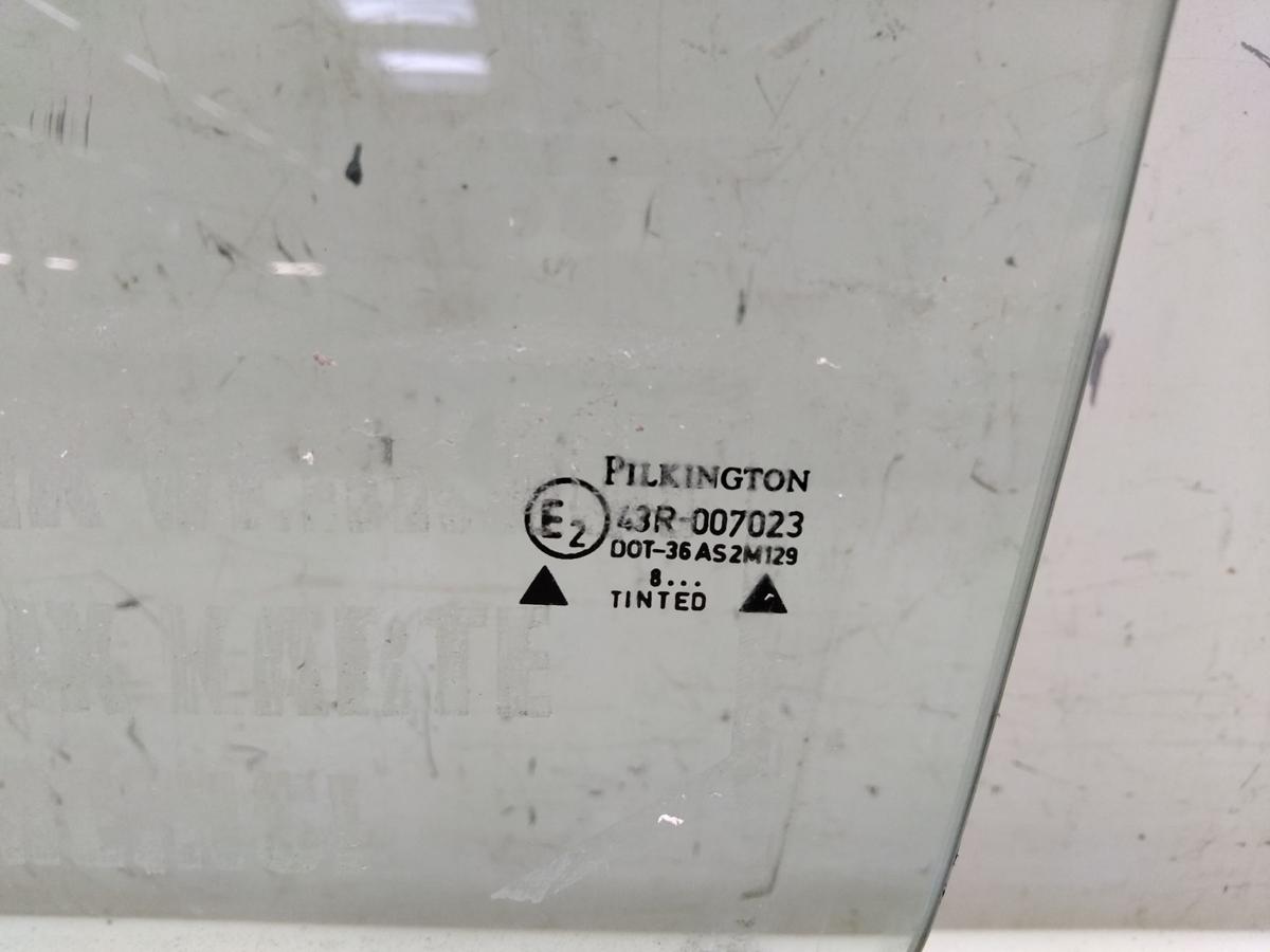 VW Lupo 6X original T&uuml;rscheibe vorn links gr&uuml;ncolor BJ1999