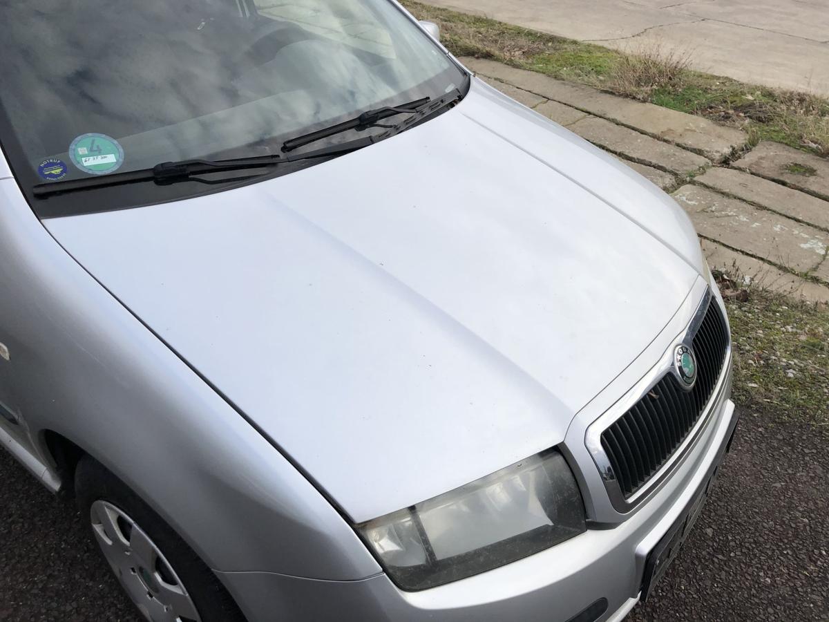 Motorhaube Haube Klappe vorn ohne Grill Kühlergrill LF7T silber Skoda Fabia 6Y