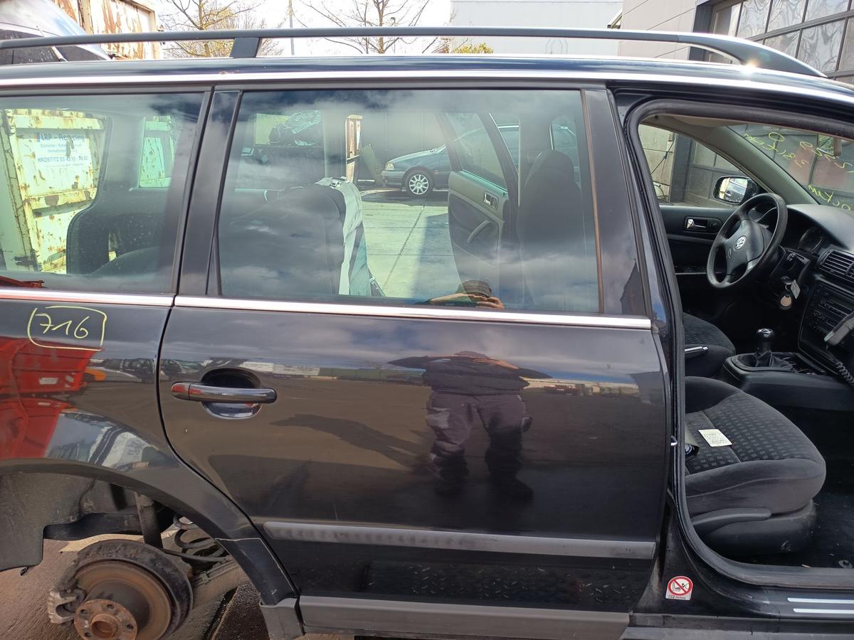 VW Passat 3BG Variant original T&uuml;r hinten rechts Fond C9Z Black magic Bj 2002